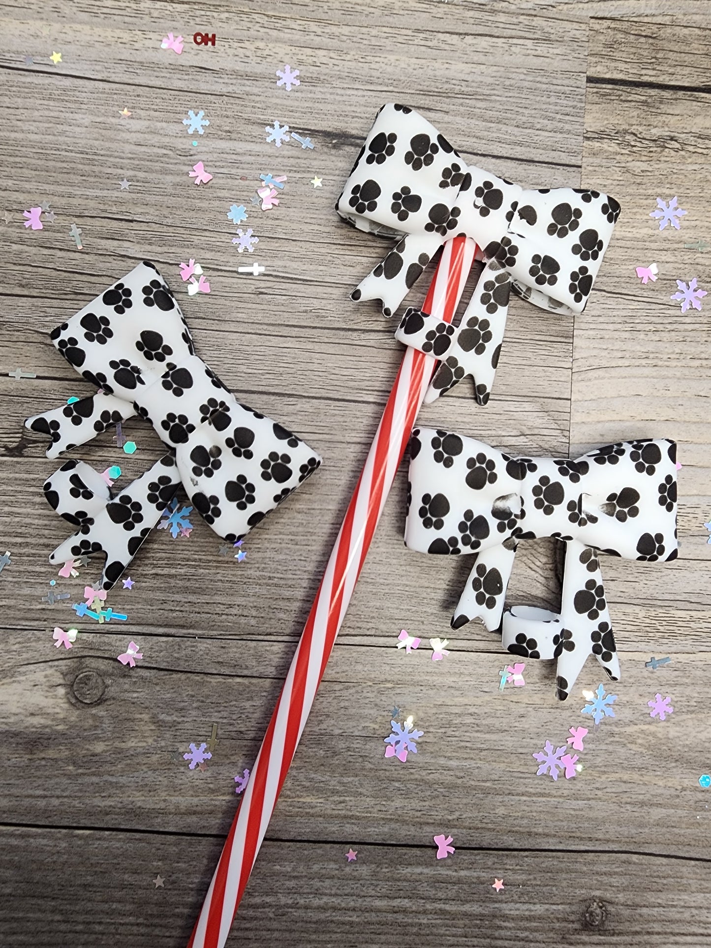 White with Black Animal Paw Prints Bow Straw Topper