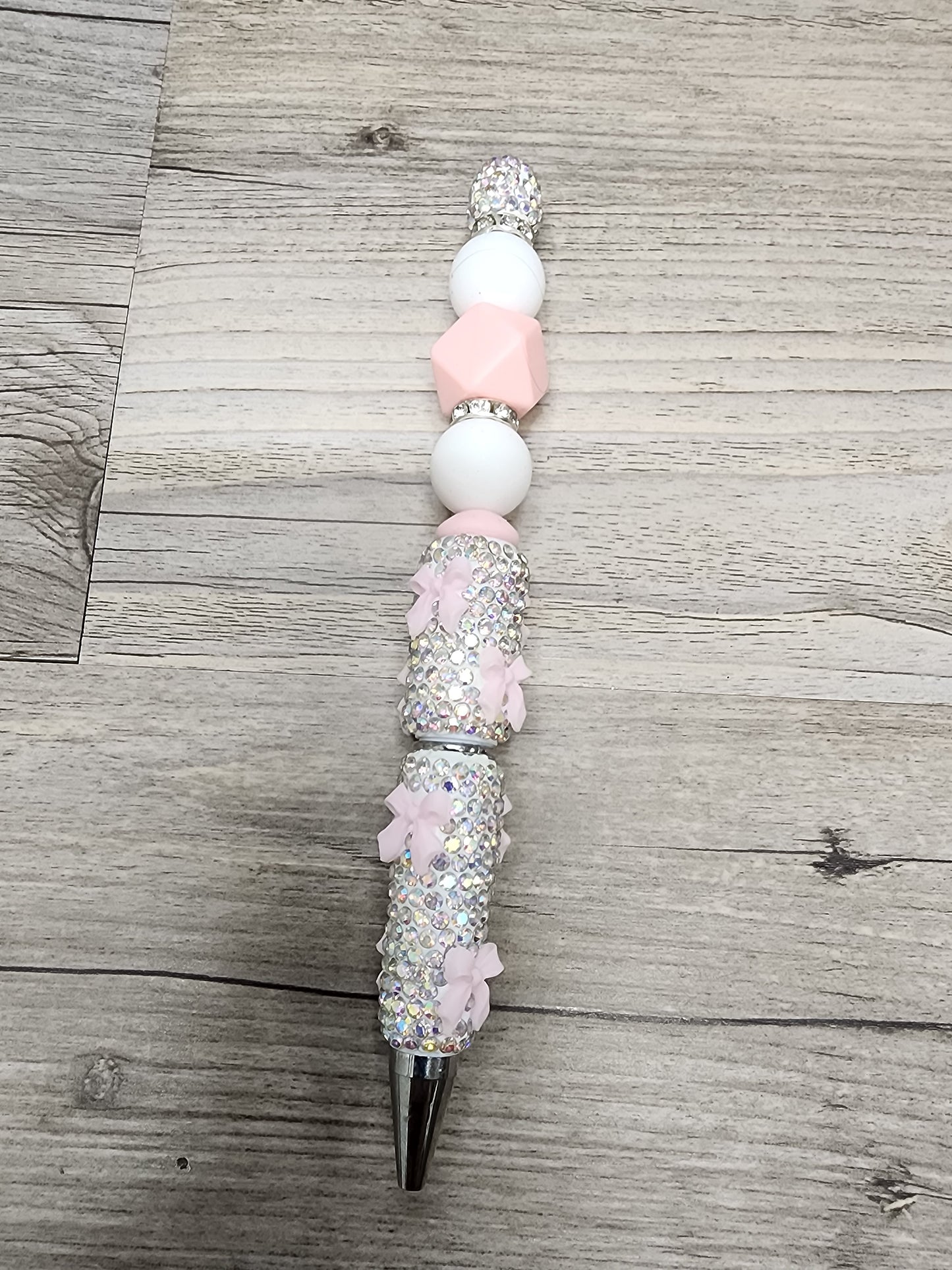 Rhinestone and Pink Bow Pen